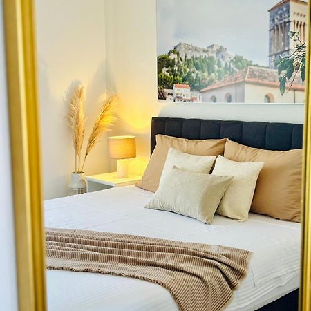 Apartments Sunny Elza Hvar Town Luaran gambar