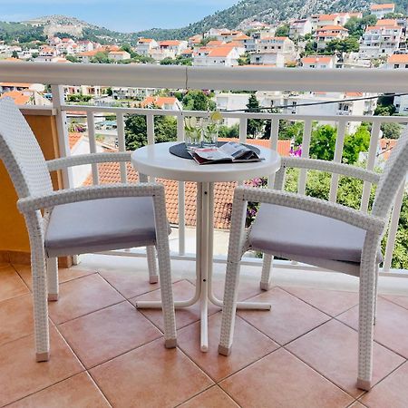 Apartments Sunny Elza Hvar Town Luaran gambar