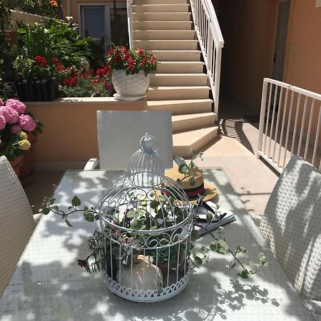 Apartments Sunny Elza Hvar Town Luaran gambar