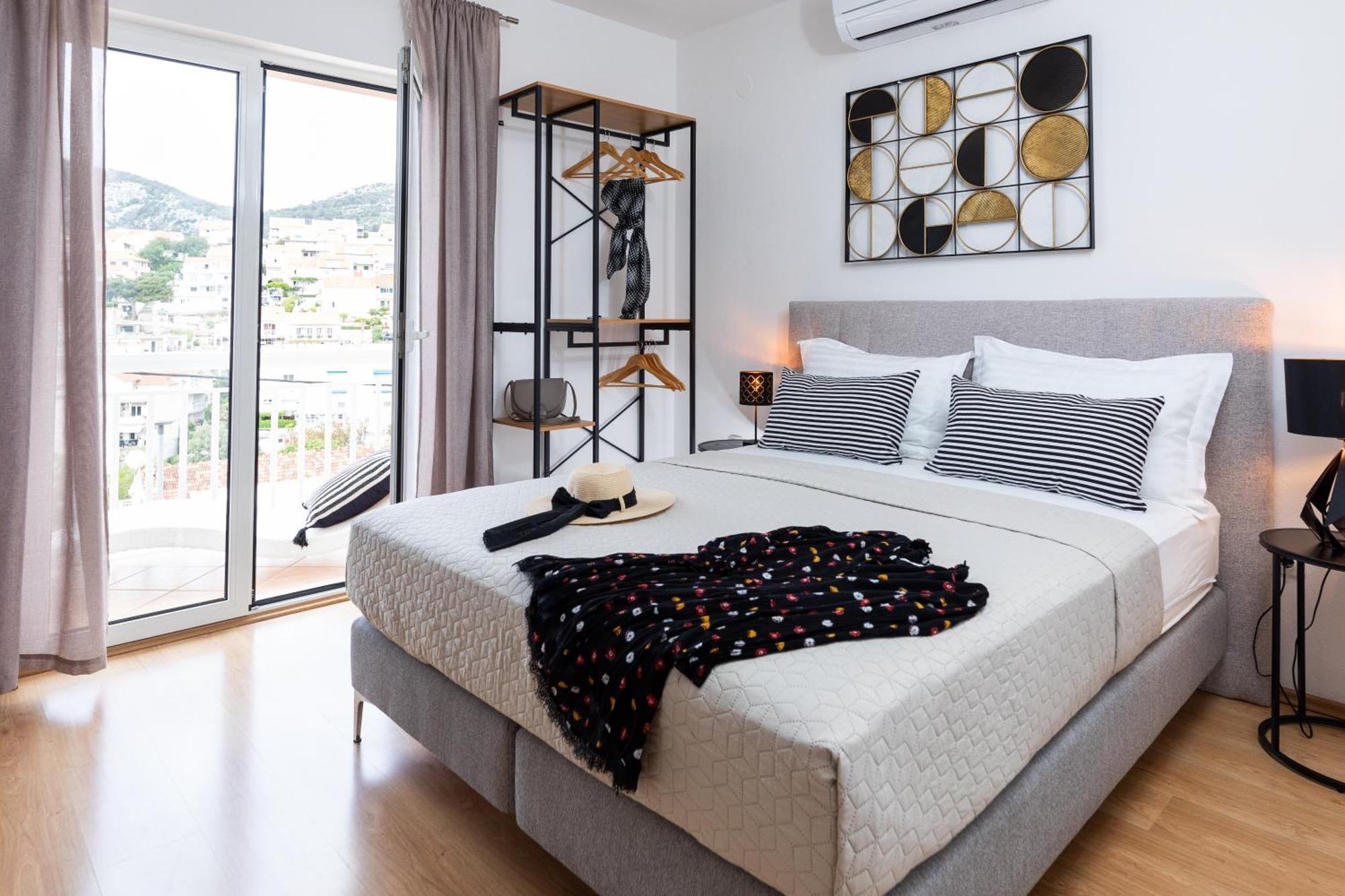 Apartments Sunny Elza Hvar Town Luaran gambar