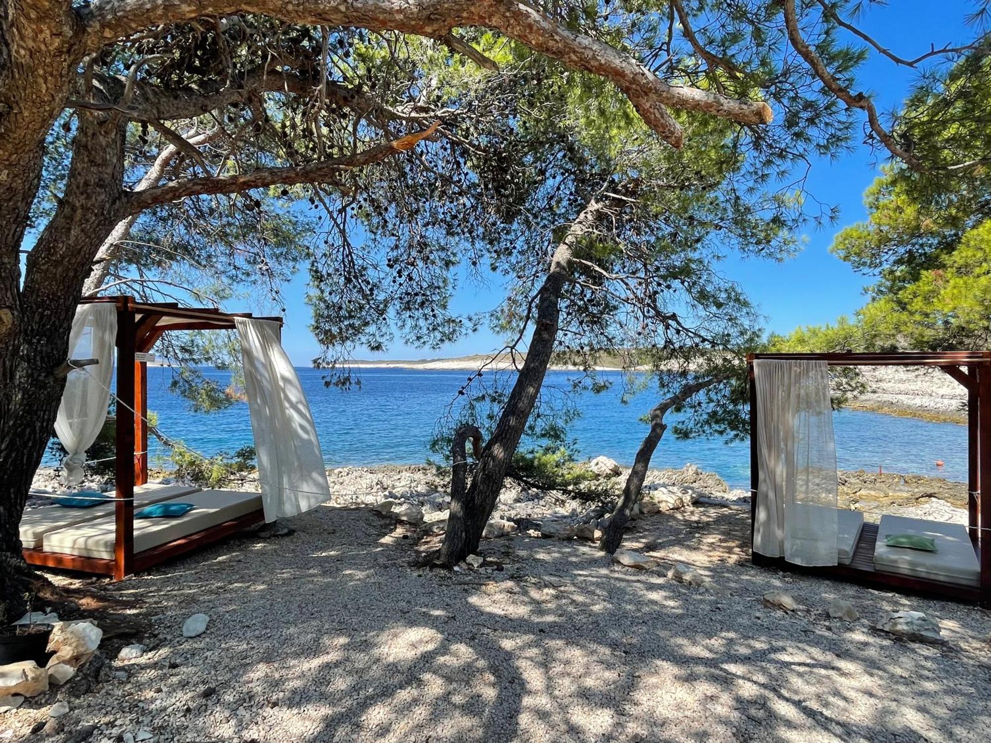 Apartments Sunny Elza Hvar Town Luaran gambar